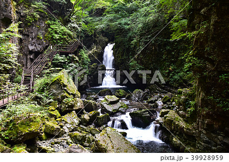 飛騨小阪　巌立峡の三ツ滝 39928959