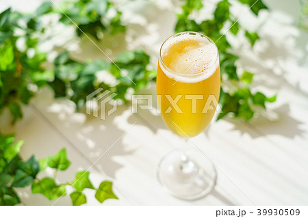 テラスでビール テラスでビール 39930509
