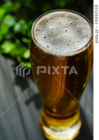 テラスでビール テラスでビール 39930538