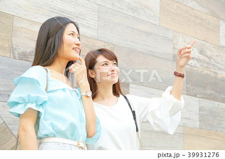 女子旅（買い物、旅行、ショッピング） 39931276
