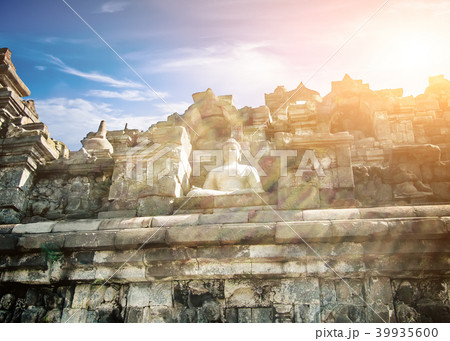 Statue of Buddha. Borobudur temple. Indonesia Statue of Buddha. Borobudur temple. Indonesia 39935600