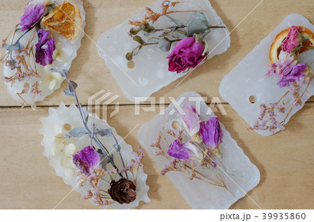 アロマワックスバー アロマワックスサシェ ワックスバー の写真素材