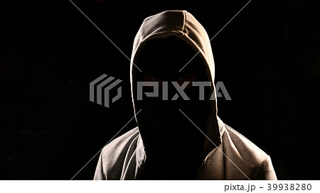 Mysterious man with hoodie 39938280
