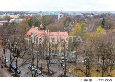 Old town Tallinn top view Old town Tallinn top view 39943959