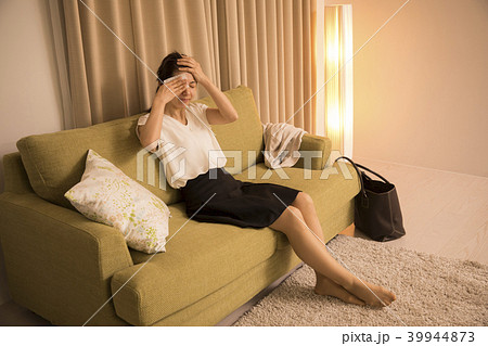 拭き取るタイプのメイク落とし 拭き取るタイプのメイク落とし 39944873