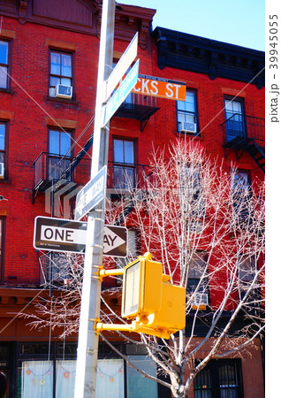 看板 看板 39945055