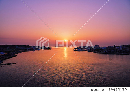 三崎港の夕景（マジックアワー） 39946139