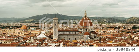 Duomo Santa Maria Del Fiore from Tower of Arnolfo at Palazzo Vecchio 39948844