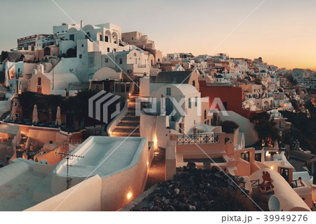 Santorini skyline sunrise 39949276