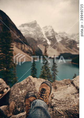 Moraine Lake 39949735