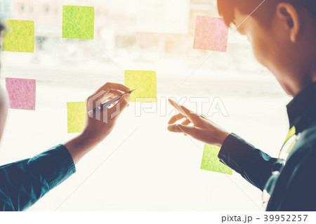 Team creative business planning and thinking Team creative business planning and thinking 39952257