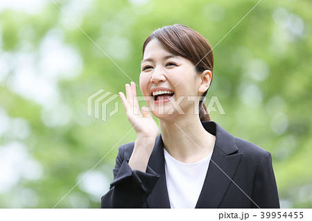 ビジネスウーマン 39954455