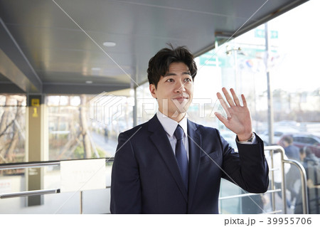 ビジネスマン 人事 挨拶 39955706