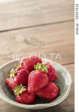 イチゴ イチゴ 39957818