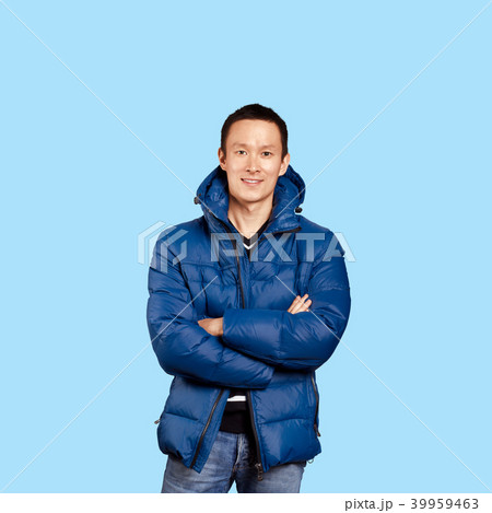 Asian man in blue down-padded coat 39959463