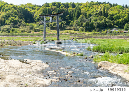 原尻の滝の鳥居 原尻の滝の鳥居 39959556
