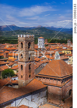 Panorama of Lucca Italia 39960183
