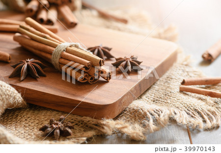 Cinnamon sticks and star anise spice 39970143