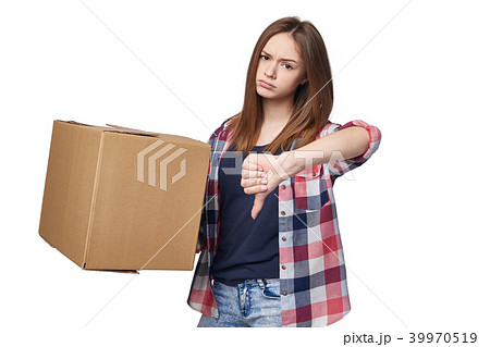 Delivery, relocation and unpacking. 39970519
