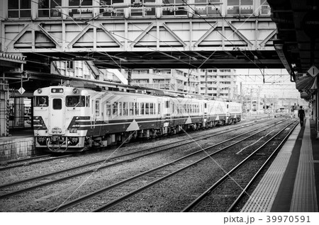 KiHA 48 Series, JR East train Akita, Tohoku, Japan 39970591