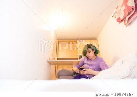 インバウンドツーリスト カプセルホテル capsule hotel japan インバウンドツーリスト カプセルホテル capsule hotel japan 39974267