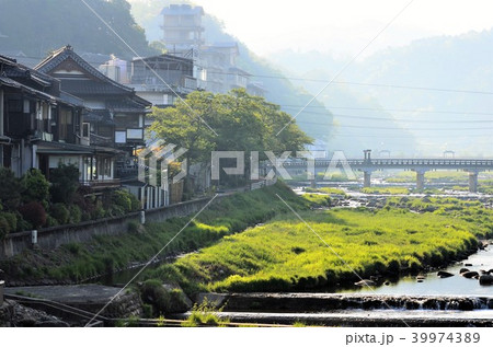 三朝温泉の朝 39974389