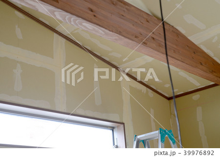 パテ込み 39976892