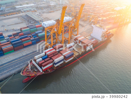 Containers yard in port congestion 39980242