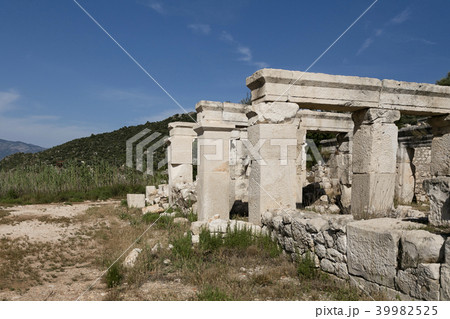 Ruins of ancient Andriyake in Turkey Ruins of ancient Andriyake in Turkey 39982525