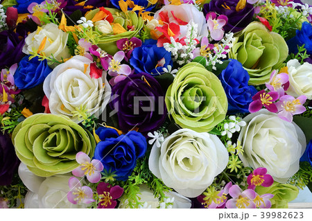 Fake flower and Floral background Fake flower and Floral background 39982623