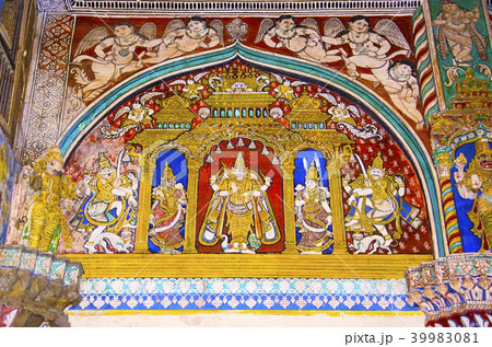 Paintings, Darbar Hall, Thanjavur Maratha palace 39983081