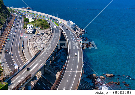 《静岡県》海沿いの東名高速と国道 《静岡県》海沿いの東名高速と国道 39983293