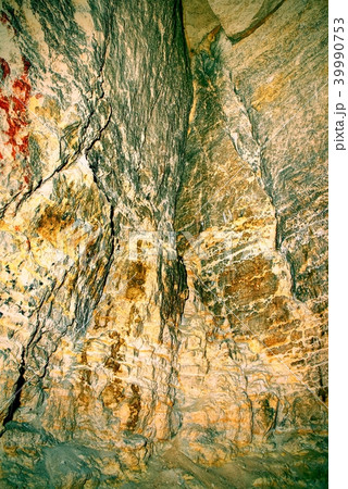 Tunnel in rock. Underground shelter for persons 39990753