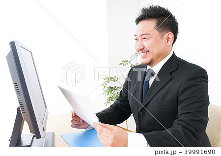 サラリーマン・会社員・社長・オフィス 39991690