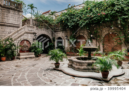 Spanish Colonial fountain Casa Manila, Philippines 39995404
