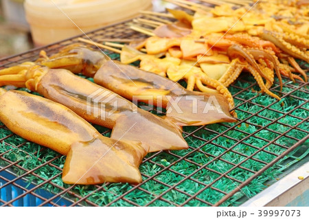 grilled squid in street food grilled squid in street food 39997073