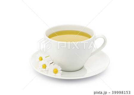 cup of chamomile 39998153