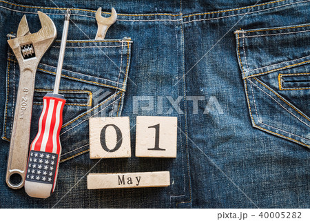 Wooden Block calendar for Labour Day, May 1.  40005282