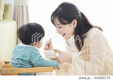 育児　離乳食 40006279