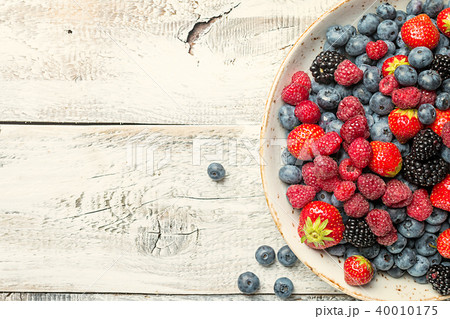 different berries in bowl. 40010175