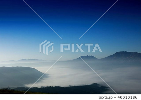 阿蘇の雲海 40010186