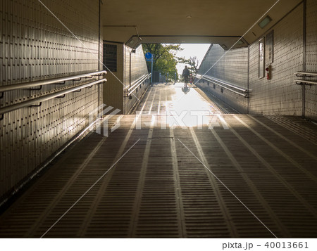 隧道 洞門 トンネル 40013661