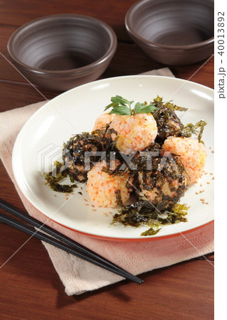 rice cuisine 40013892