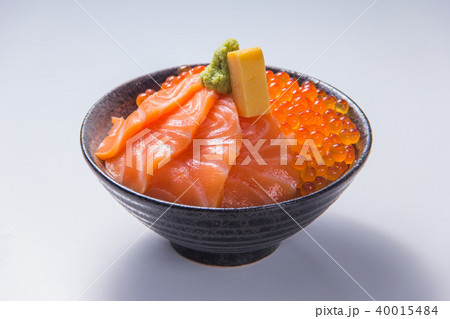 sashimi sashimi 40015484