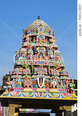 Colorful Gopuram, Sarangapani Temple  40015897
