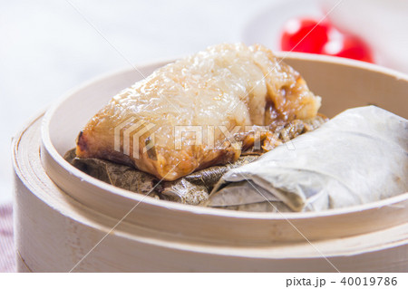 dim sum 40019786
