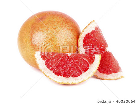 Grapefruit piece isolated on white background. Fresh fruit. With clipping path. Fresh grapefruit 40020664