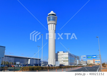 セントレア中部国際空港の管制塔 40021152