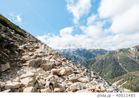秋の常念岳登山 秋の常念岳登山 40021485