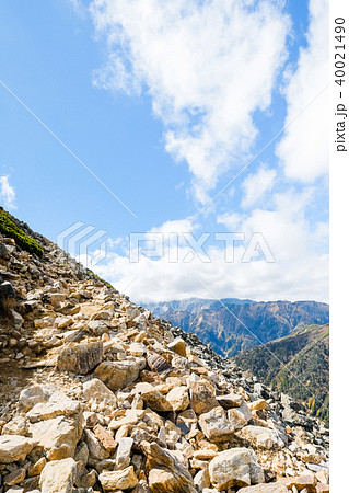 秋の常念岳登山 40021490